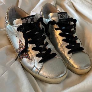 Golden Goose superstar barely worn
